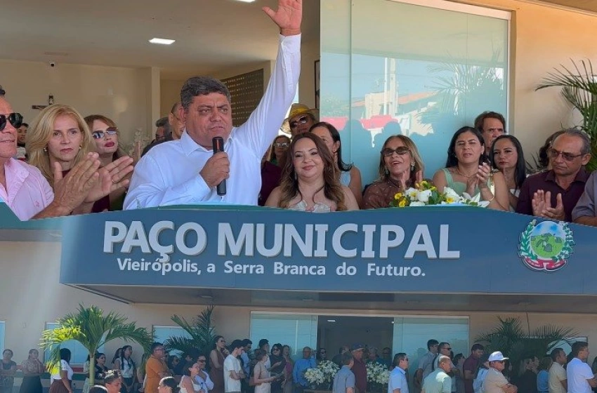 Imagem Prefeito, Thialli Aristoteles 