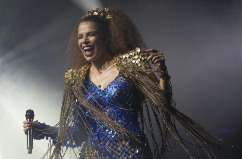 Imagem Cantora, compositora, produtora, escritora e pintora Vanessa da Mata
