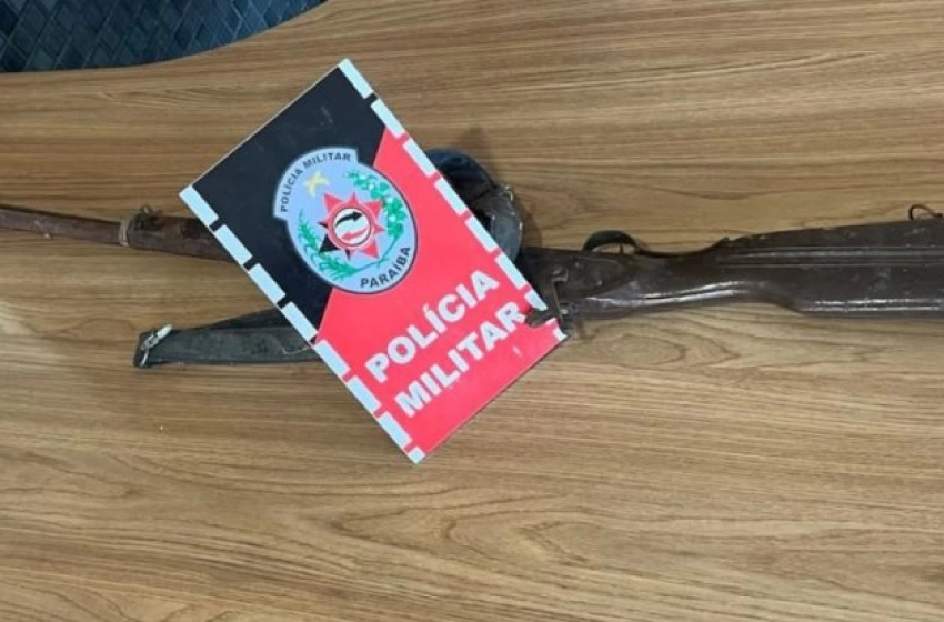 Imagem Espingarda apreendida pela polícia militar em Vieiópolis 