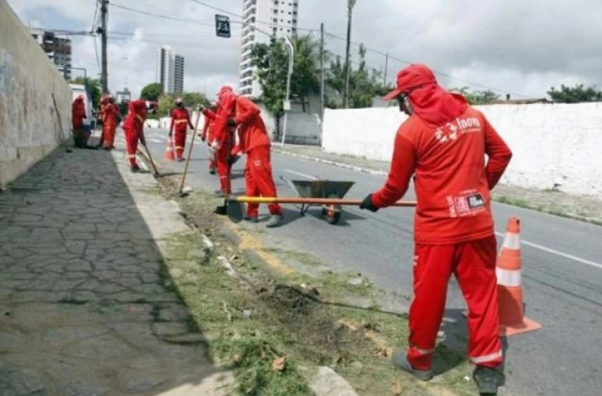 Imagem Trabalho de limpeza urbana em Sousa