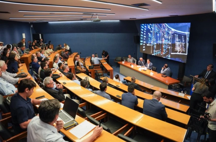 Imagem Governo lança Plataformas Digitais sobre Energia e assina protocolo de intenções com o setor industrial