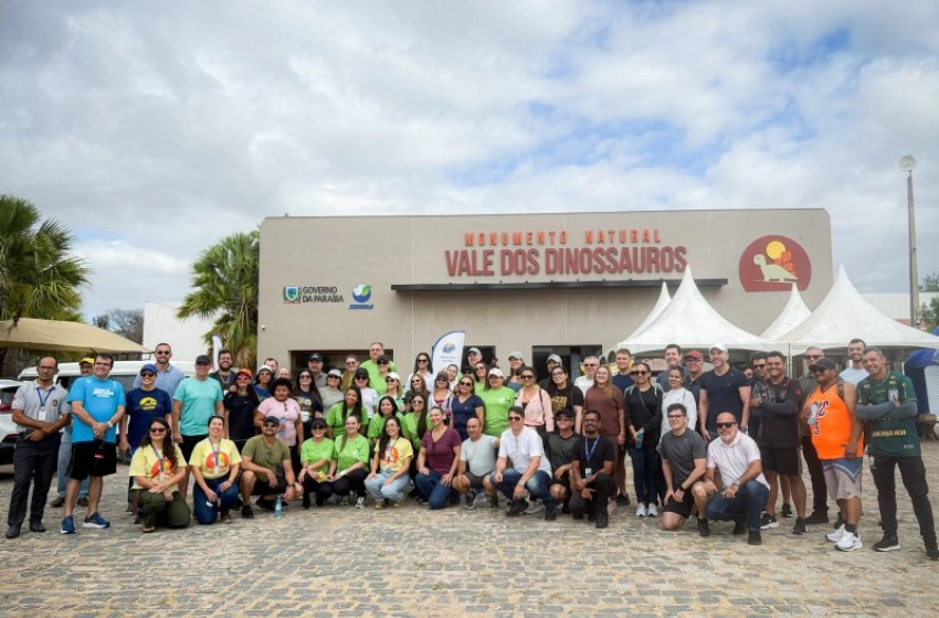 Imagem Visita educativa realizada ao Vale dos Dinossauros