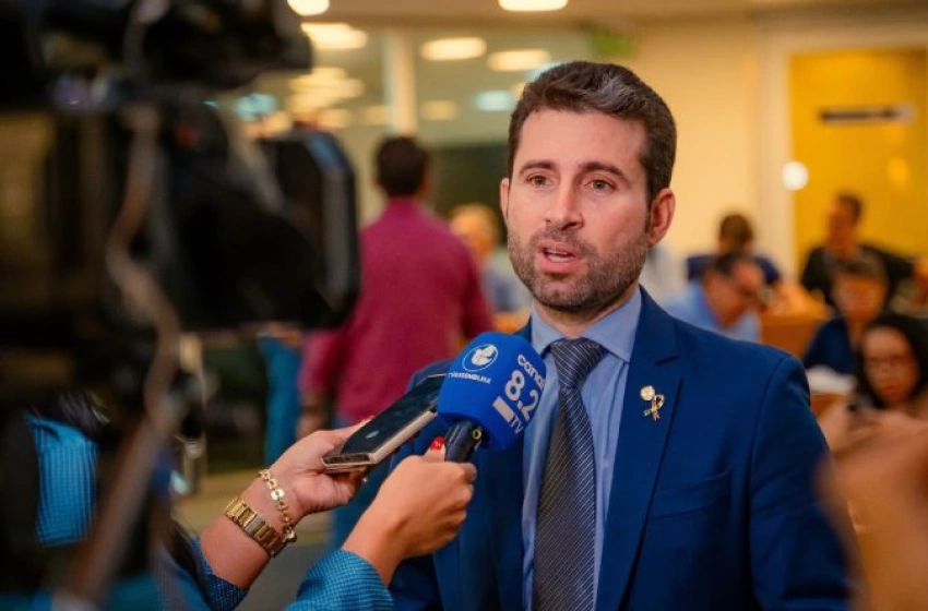 Imagem Deputado estadual Michel Henrique