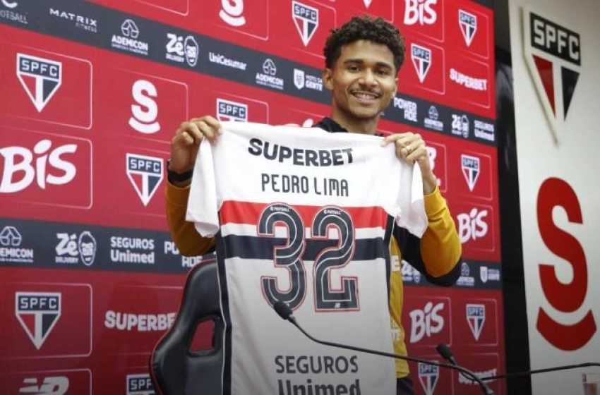 Imagem Lateral paraibano Pedro Lima 