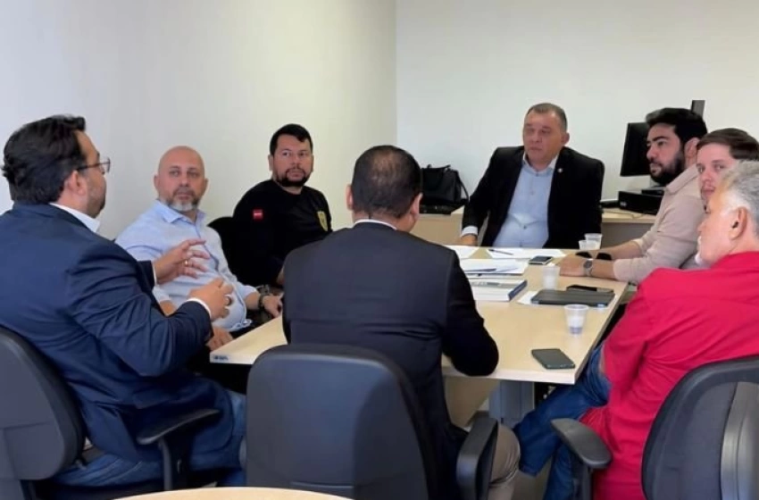 Imagem Reunião entre Ministério Público e secretarias estaduais.