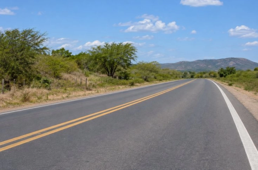 Imagem Imagem de uma rodovia (imagem ilustrativa) 