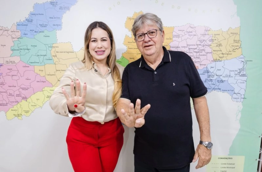 Imagem João Azevêdo e a vereadora de Santa Rita, na Região Metropolitana de João Pessoa, Cleidinha 