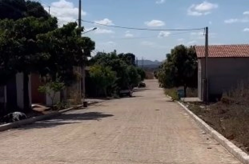 Imagem Obras de pavimentação em Brejo dos Santos, no Sertão da Paraíba
