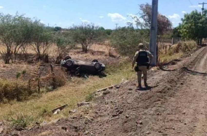 Imagem Capotamento registrado em São João do Rio do Peixe