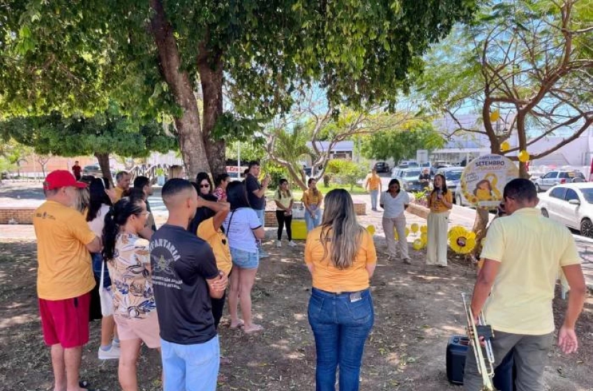 Imagem Ação do Setembro Amarelo na Praça do Bom Jesus