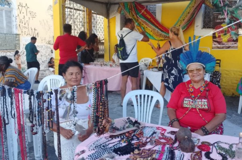 Imagem Circuito cultural na Feira de Artistas Pretas e Pretos