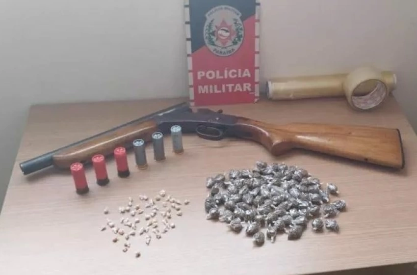 Imagem Arma e drogas apreendidas em ação da polícia militar em Santa Luzia 