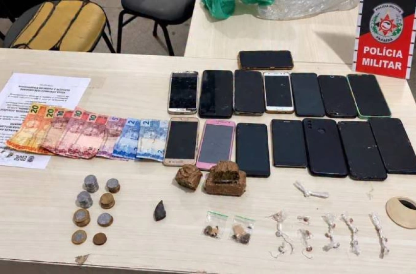 Imagem Material ilícito apreendido em ação da PM