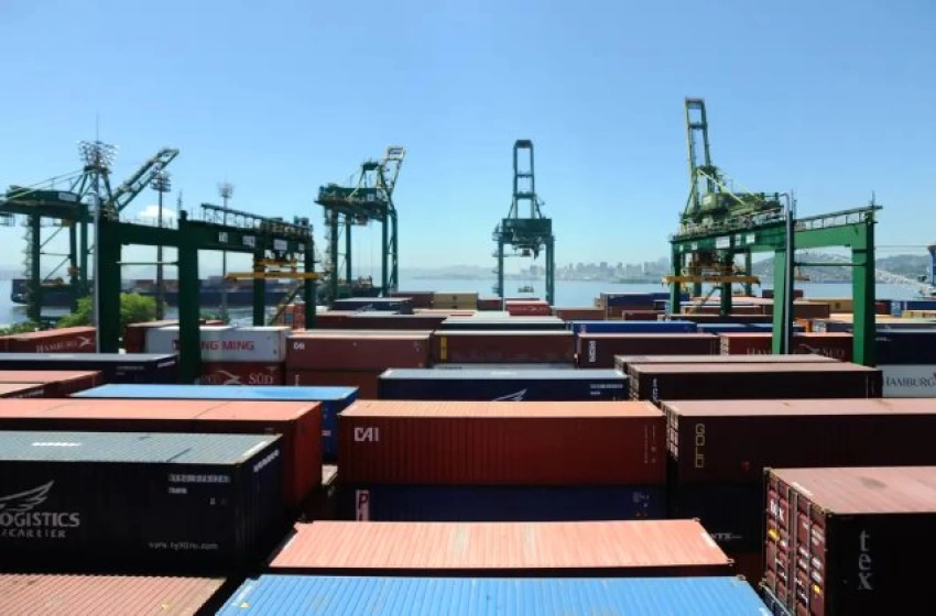 Imagem Balança comercial