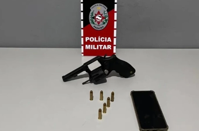 Imagem Arma de fogo apreendida pela polícia militar em Santa Rita 