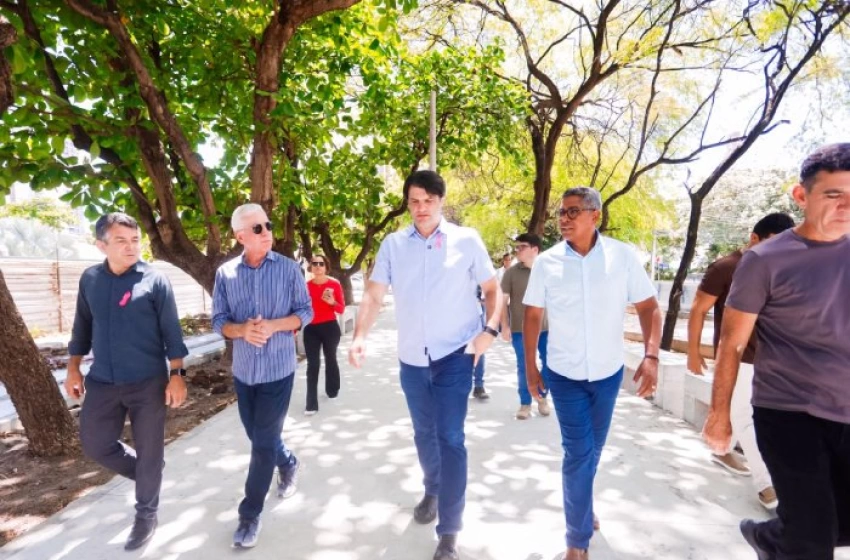 Imagem Entrega da Praça Guilherme Brito de Holanda