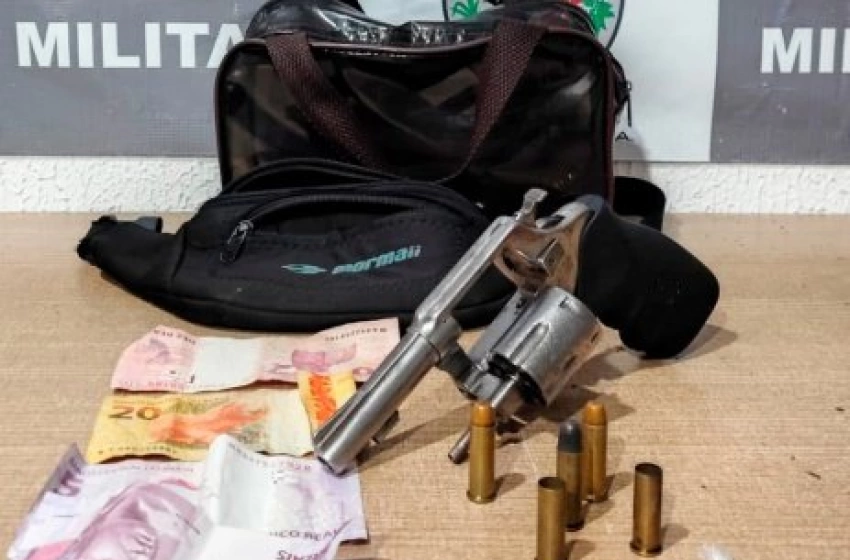 Imagem Arma e drogas apreendidas pela polícia militar em Bayeux 