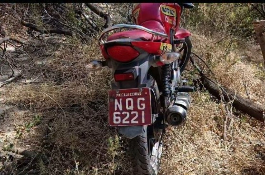 Imagem Motocicleta roubada de mototaxista recuperada