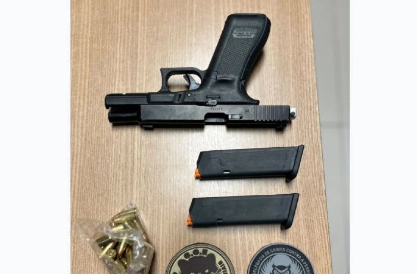 Imagem Prisão de investigado por homicídio e apreensão de pistola
