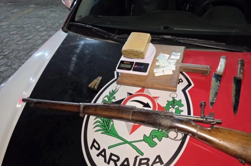 Imagem Armas apreendidas pela polícia militar 