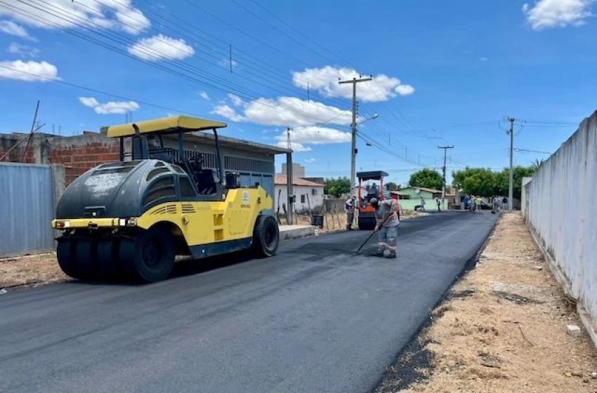 Imagem Pavimentação asfáltica no bairro Mutirão