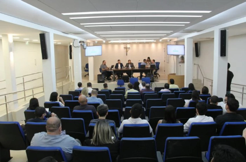 Imagem Capacitação de assessores parlamentares