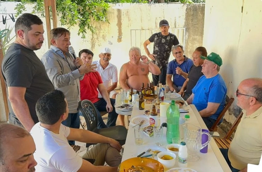 Imagem Zé Vieira na residencia de Júnior do Peixe
