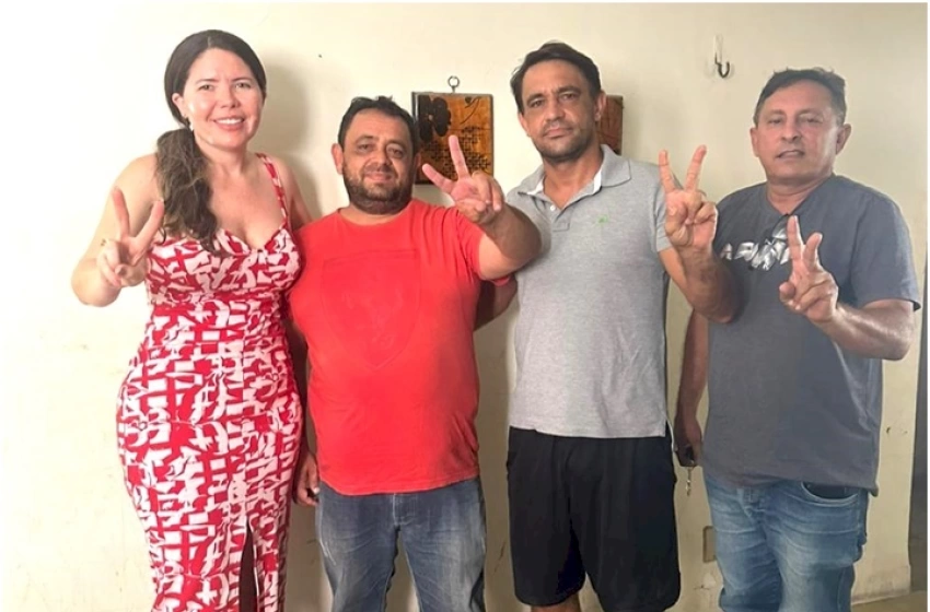 Imagem Amanda Silveira com Rafael de Rubita da Cagepa