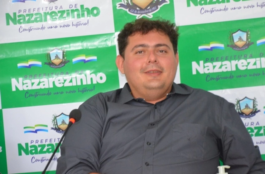 Imagem Prefeito Marcelo Valle antecipa 13o Salário aos Servidores de Nazarezinho