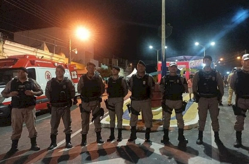 Imagem Segurança do quinto dia de carnaval em toda a área do 14º Batalhão