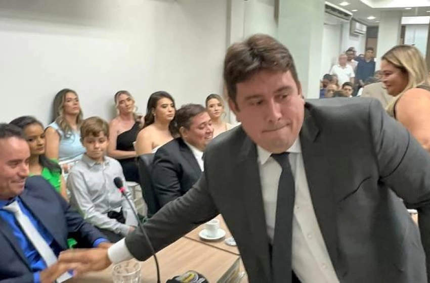 Imagem Prefeito, Helder Carvalho