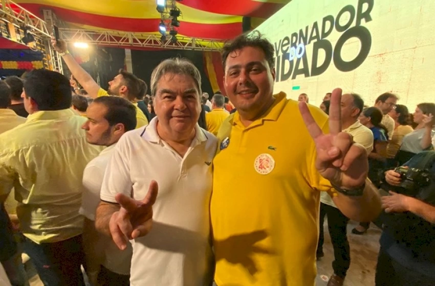 Imagem Lindolfo Pires ao lado do prefeito Marcelo Vale do Município de Nazarezinho