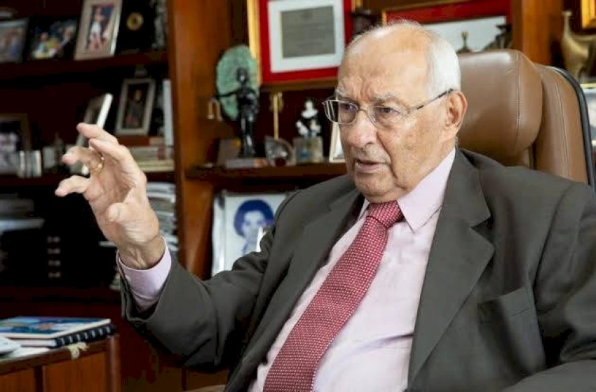 Imagem Ives Gandra da Silva Martins é professor emérito das universidades Mackenzie, Unip, Unifieo, UniFMU, do Ciee/O Estado de São Paulo