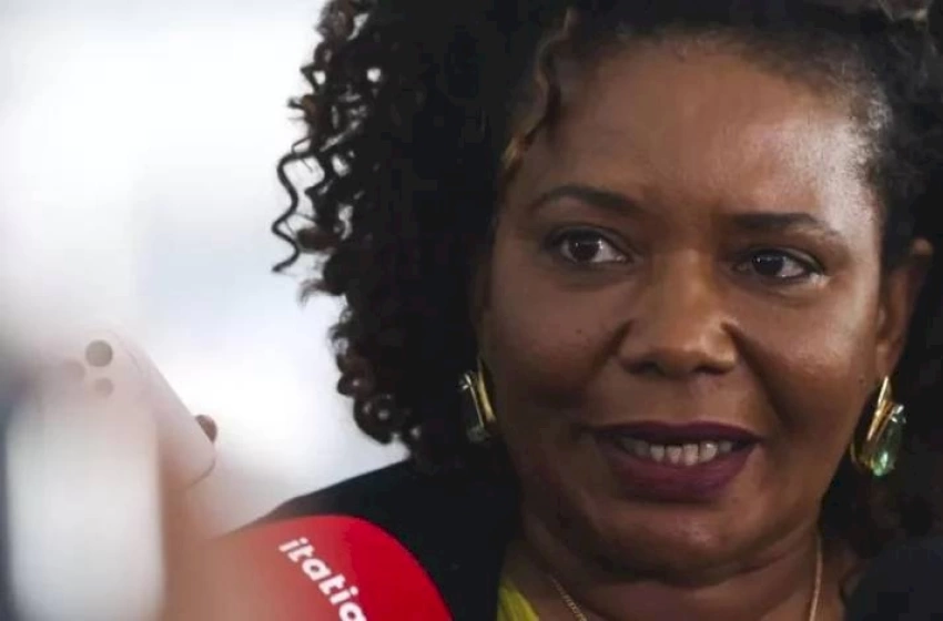 Imagem Ministra da Cultura Margareth Menezes