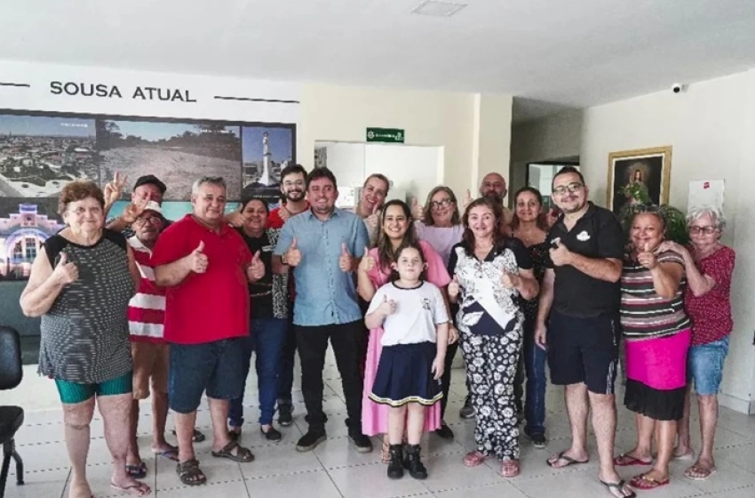 Imagem Helder Carvalho se reúne com equipe da Casa de Sousa para discutir sobre ações e projetos