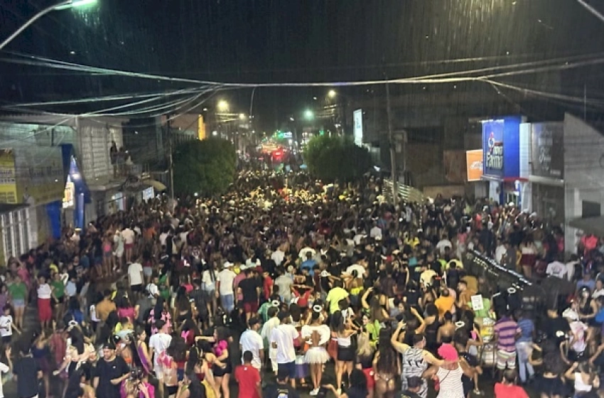 Imagem Bloco das Virgens abre o 1º dia do SorriFolia