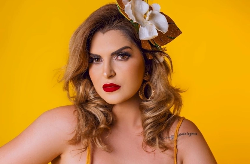 Imagem Cantora Ginata Pimentel 