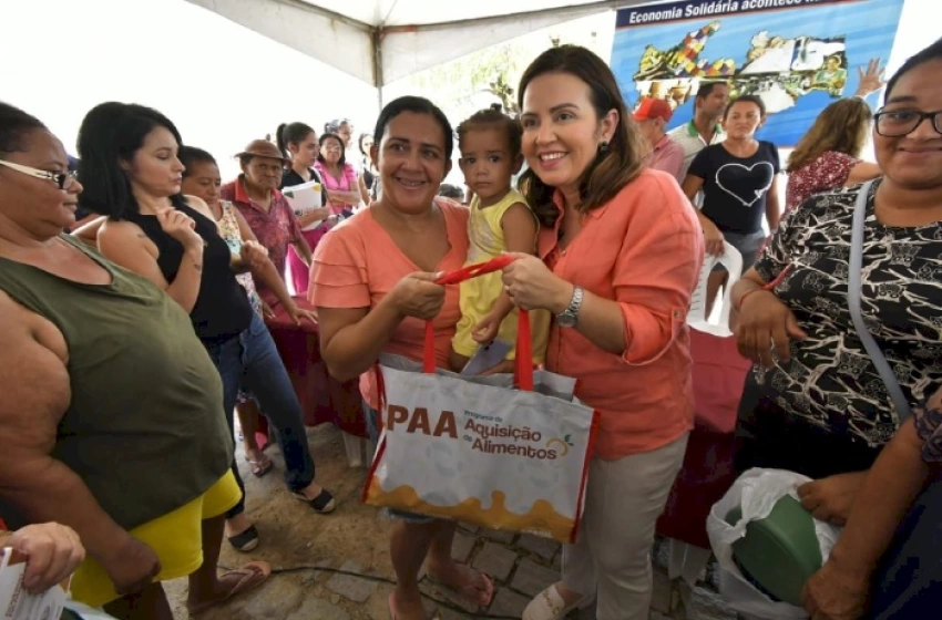 Imagem Entrega do PAA Leite a 800 famílias em Pombal