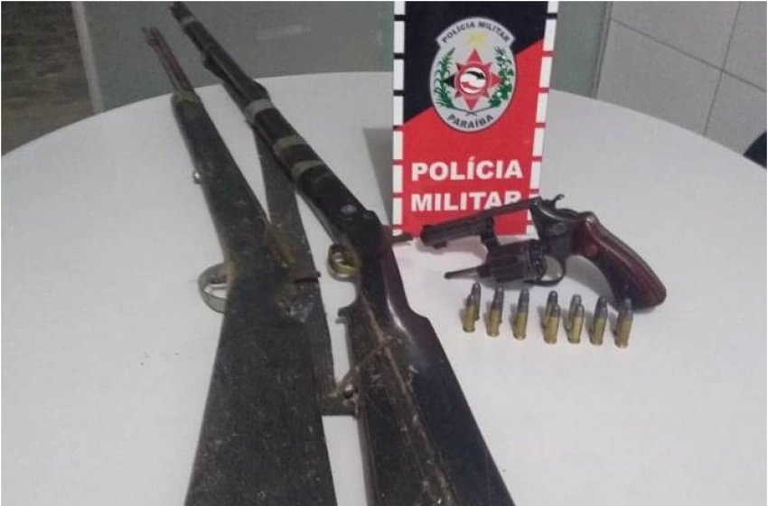 Imagem Armas apreendidas