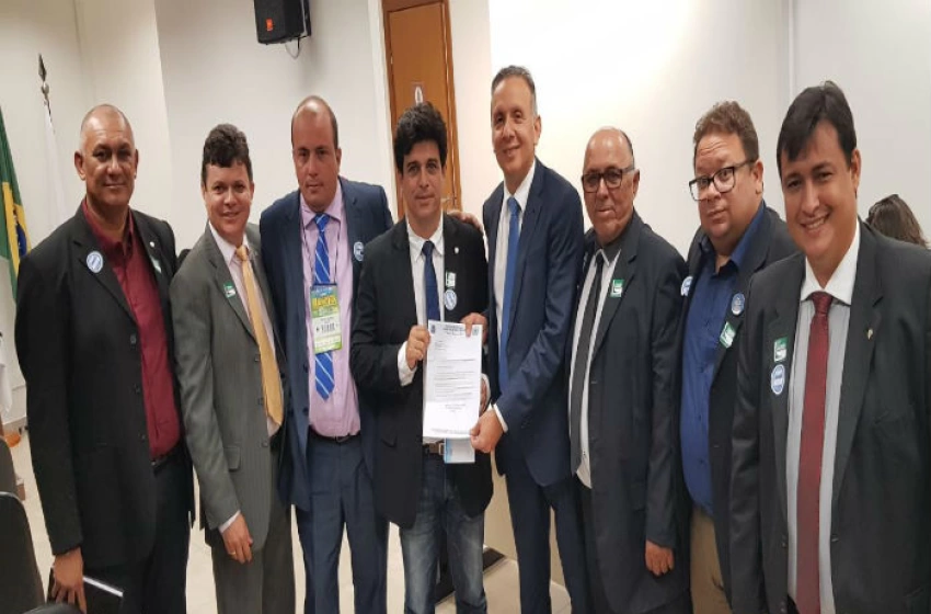 Imagem Aguinaldo Ribeiro