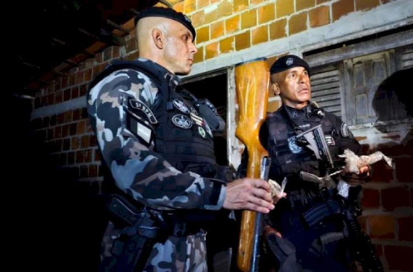 Imagem Apreensão de armas de fogo pela Polícia Militar