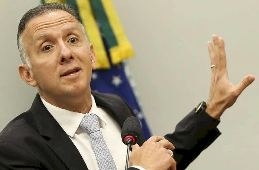 Imagem Aguinaldo Ribieiro, Deputado Federal, de olho no Senado