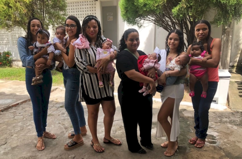 Imagem Homenageadas pelo Banco de Leite Anita Cabral 