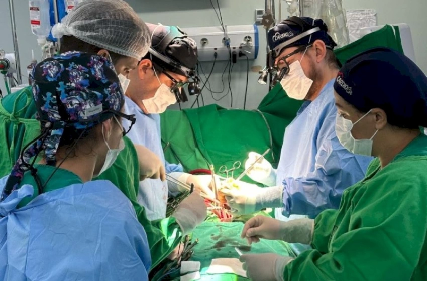 Imagem Cirurgia de transplante de coração 