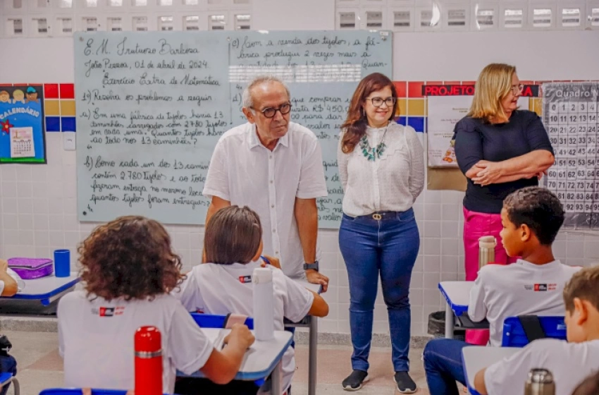 Imagem Escola Frutuoso Barbosa entregue pelo prefeito Cícero Lucena