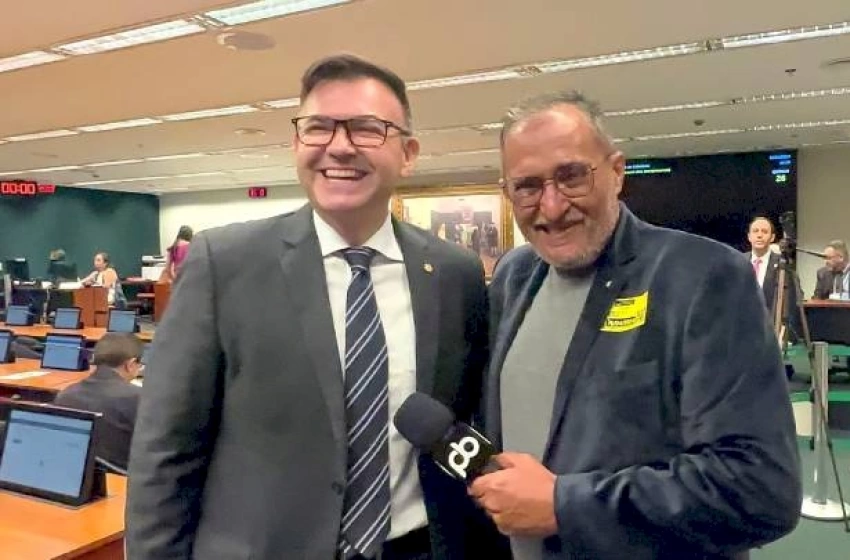 Imagem Deputado Federal, Raniery Paulino com Pereira Júnior