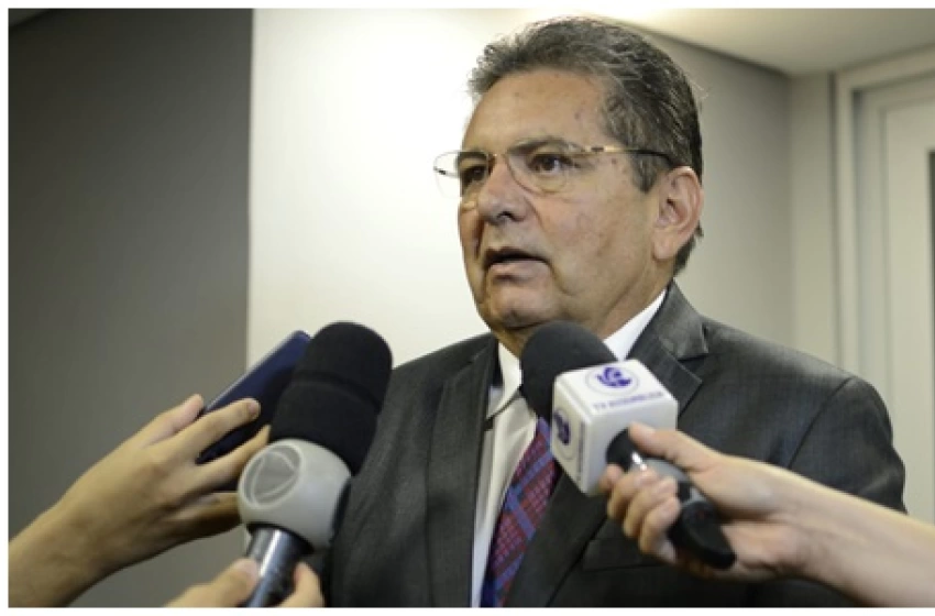 Imagem Adriano Galdino 