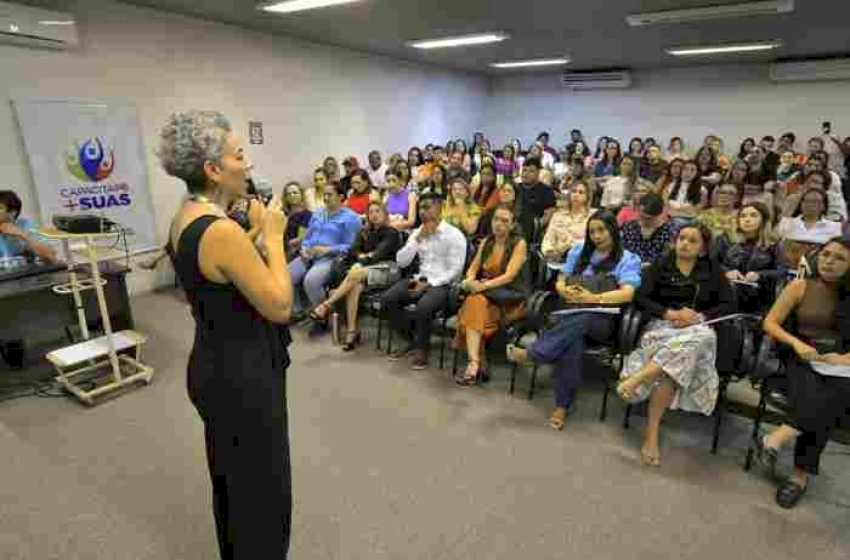 Imagem Capacitação para técnicos dos Creas regionais e municipais