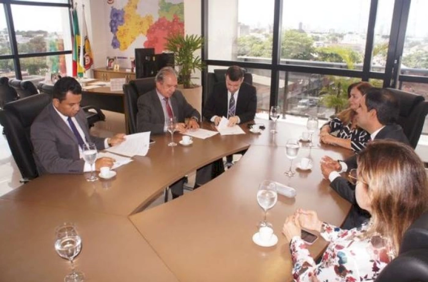 Imagem A assinatura ocorreu durante reunião realizada na sede do Ministério Público da Paraíba, em João Pessoa