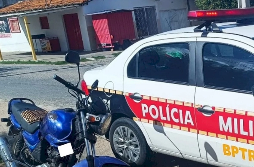 Imagem Motocicleta apreendida pela Polícia Militar em Patos